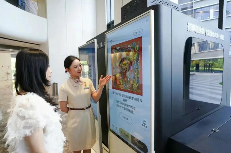出海、AI、國(guó)潮齊發(fā)力，絲綢行業(yè)正悄悄變天？